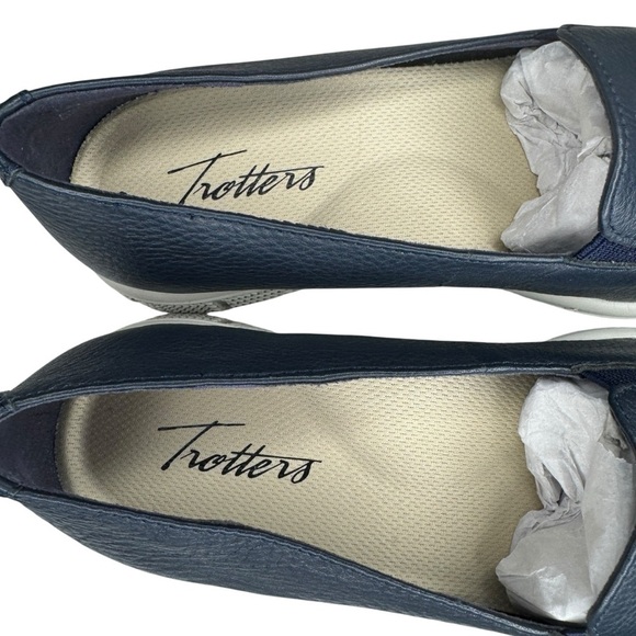 Trotters Universal Navy Leather Casual Slip-On Sneakers Womens Shoes 5 with box - Picture 8 of 14